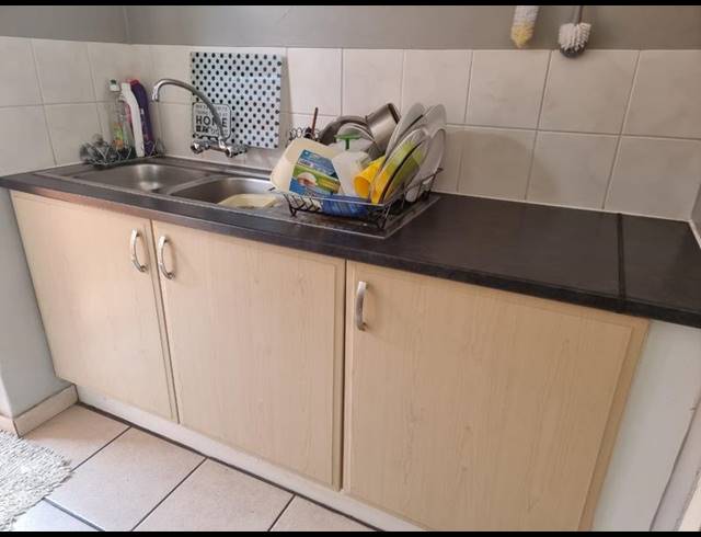 3 BEDROOM HOUSE FOR SALE IN THE ORCHARDS